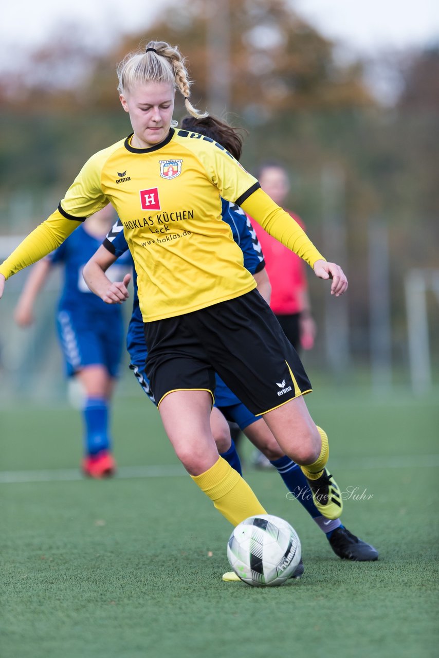 Bild 206 - F SSC Hagen Ahrensburg - SV Frisia 03 Risum-Lindholm : Ergebnis: 2:0